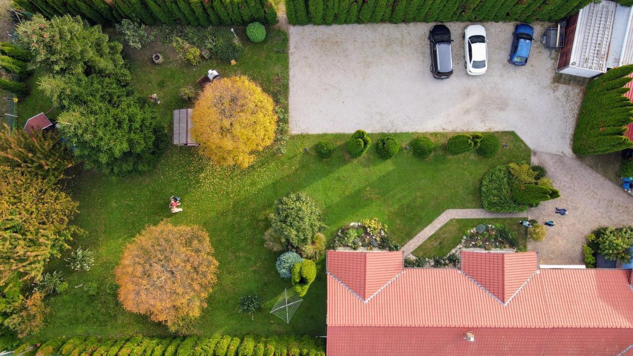 Magyar Apartmanhazak I-Iii. Zalakaros Eksteriør billede