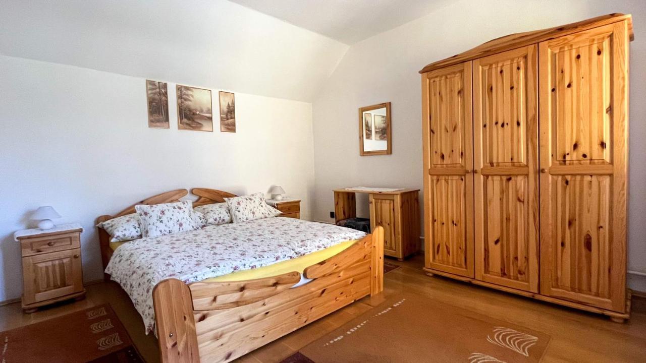 Magyar Apartmanhazak I-Iii. Zalakaros Eksteriør billede
