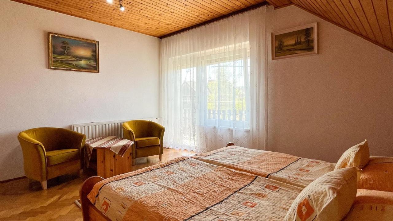 Magyar Apartmanhazak I-Iii. Zalakaros Eksteriør billede